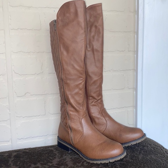 Charlotte Russe boots faux brown leather riding style quilted pattern - Picture 2 of 6